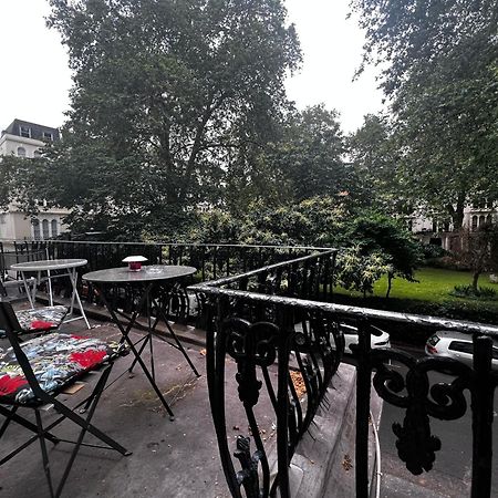 Hyde Park Studio Has Private Balcony With Tranquil Garden View Londen Buitenkant foto