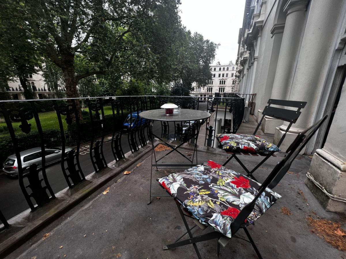 Hyde Park Studio Has Private Balcony With Tranquil Garden View Londen Buitenkant foto