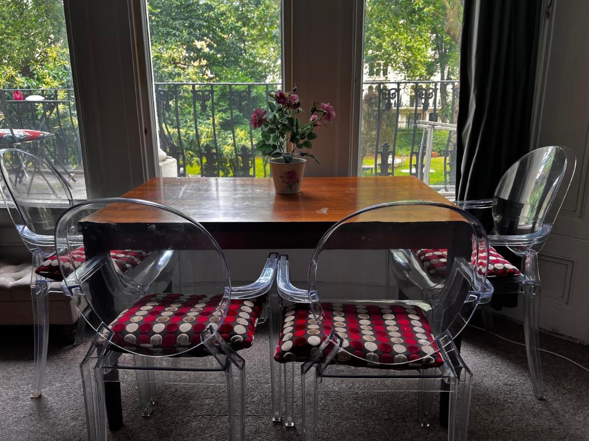 Hyde Park Studio Has Private Balcony With Tranquil Garden View Londen Buitenkant foto