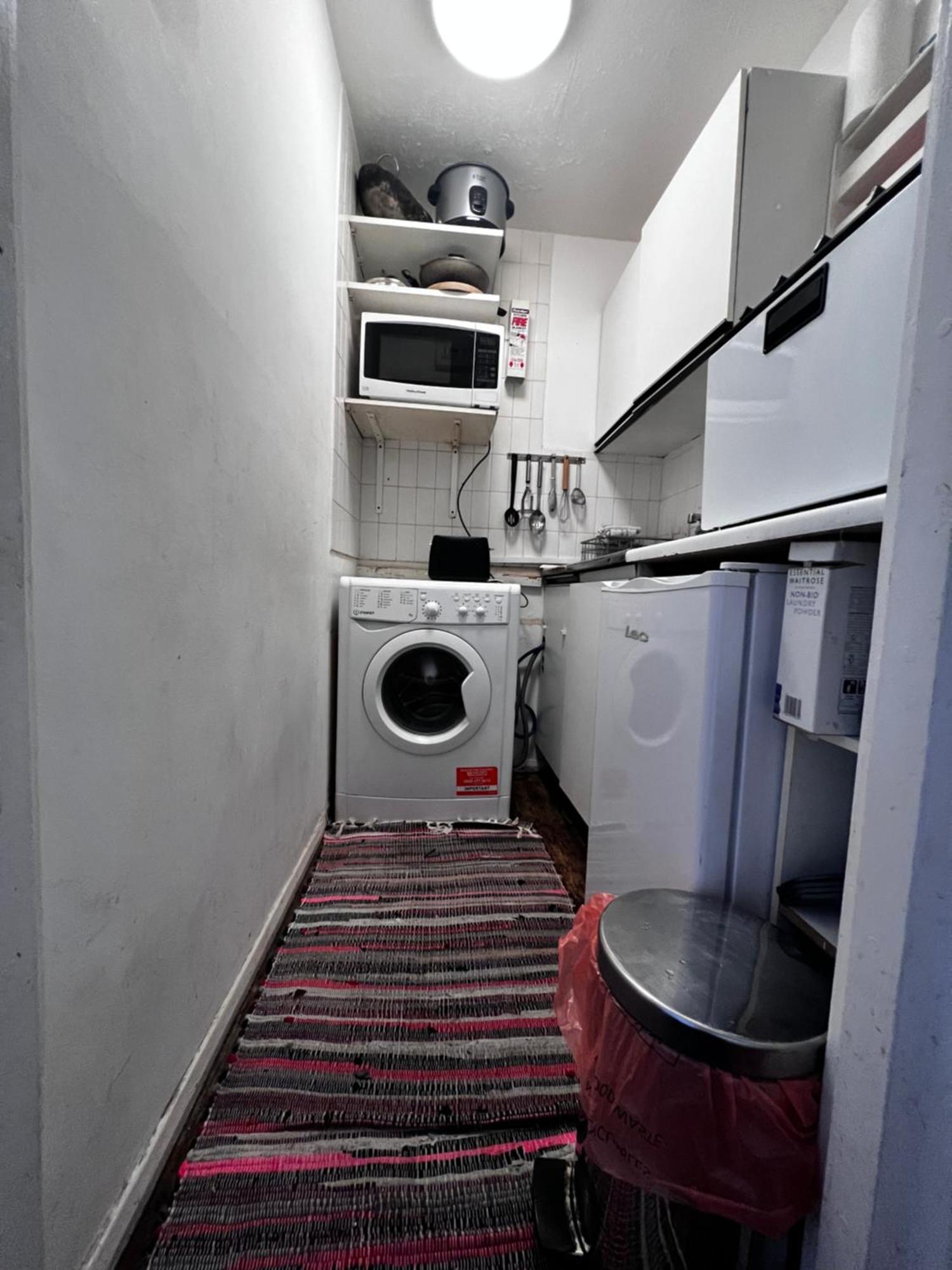 Hyde Park Studio Has Private Balcony With Tranquil Garden View Londen Buitenkant foto