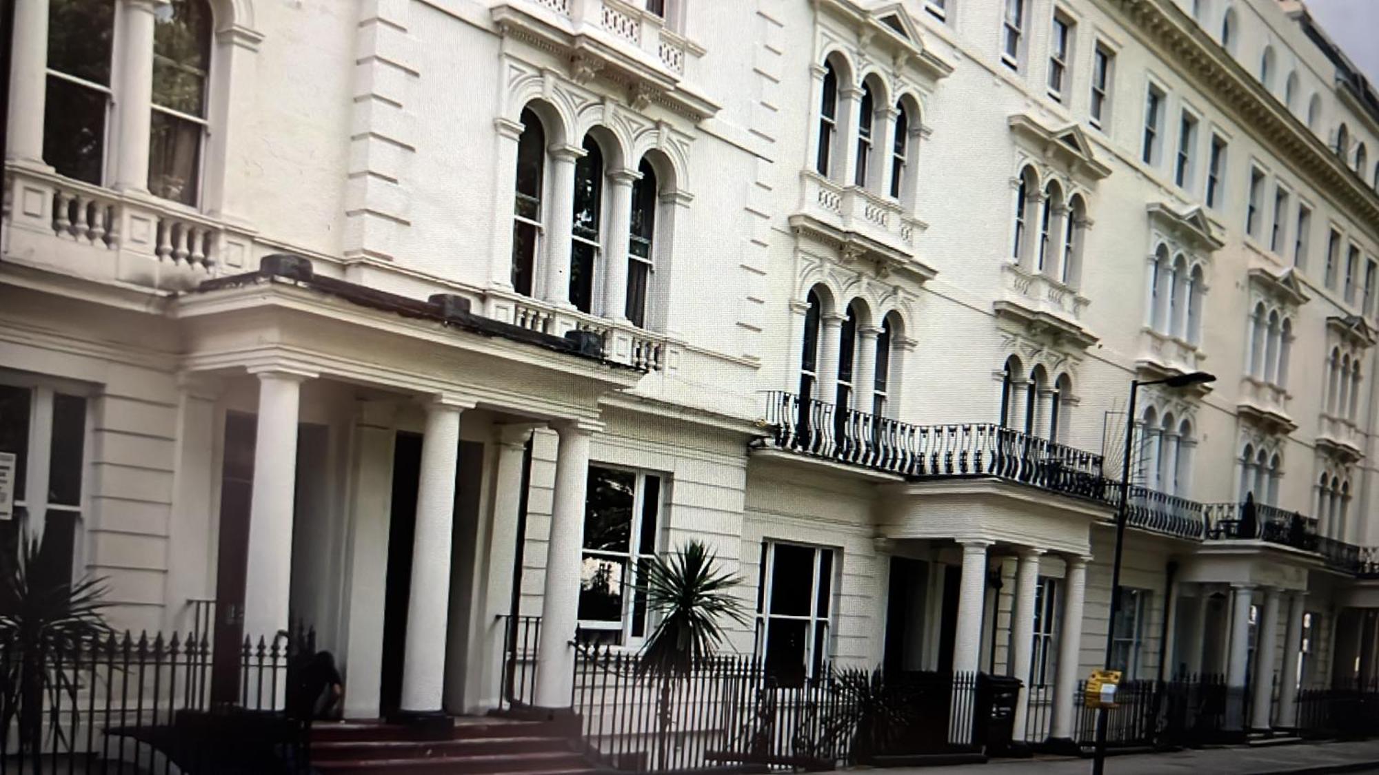 Hyde Park Studio Has Private Balcony With Tranquil Garden View Londen Buitenkant foto